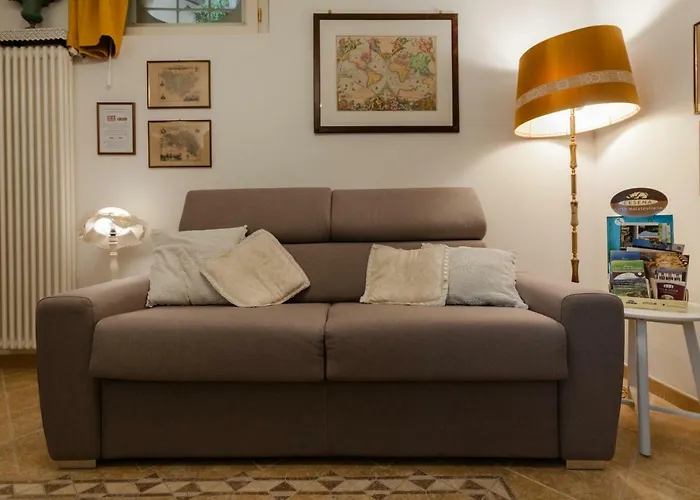 Il Vicoletto Apartment *